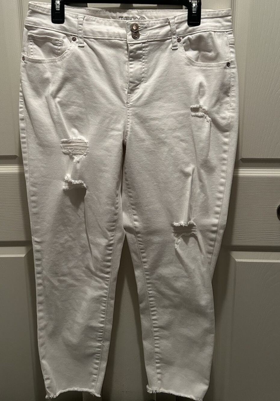 Maurices Jeans Womens 14 White High Rise Distressed Skinny Raw Hem Stretch